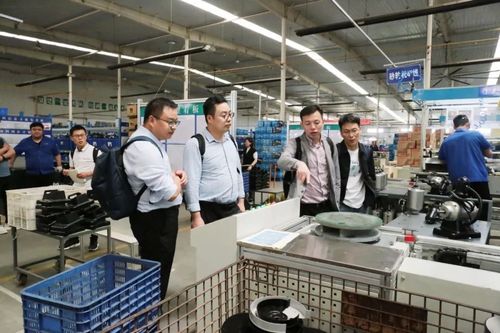 工業(yè)互聯(lián)網(wǎng)專家走進文登企業(yè)，登門送服務(wù)助力產(chǎn)業(yè)升級